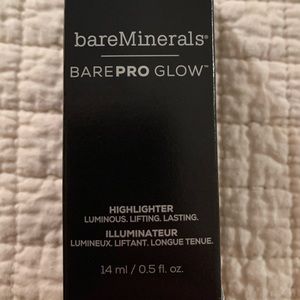 BareMinerals BarePro Glow Highlighter: Free